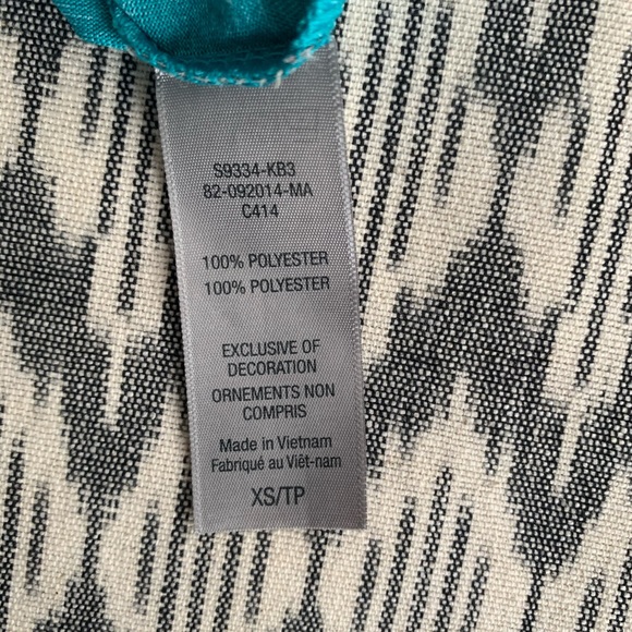 C9 by Champion: Women’s Duo Dry Teal Workout Shirt - Picture 7 of 7